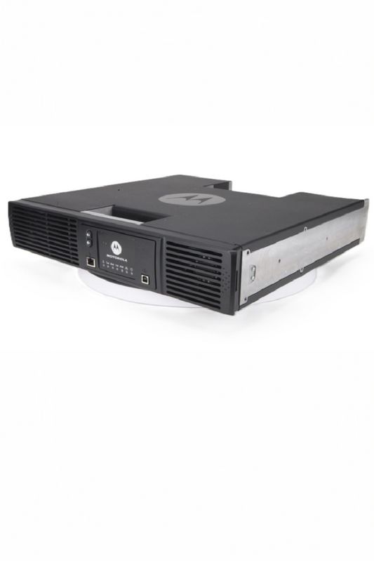 Motorola MOTOTRBO™ SLR 8000 Repeater, 136-174 MHz, 100W